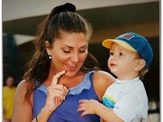 Sibel Can küçük oğlu Emir'i askere yolladı