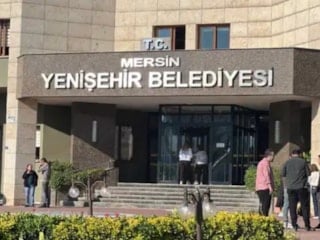 Mersin'de Yenişehir Belediyesi'ne operasyon: 15 suç eylemi dosyaya girdi