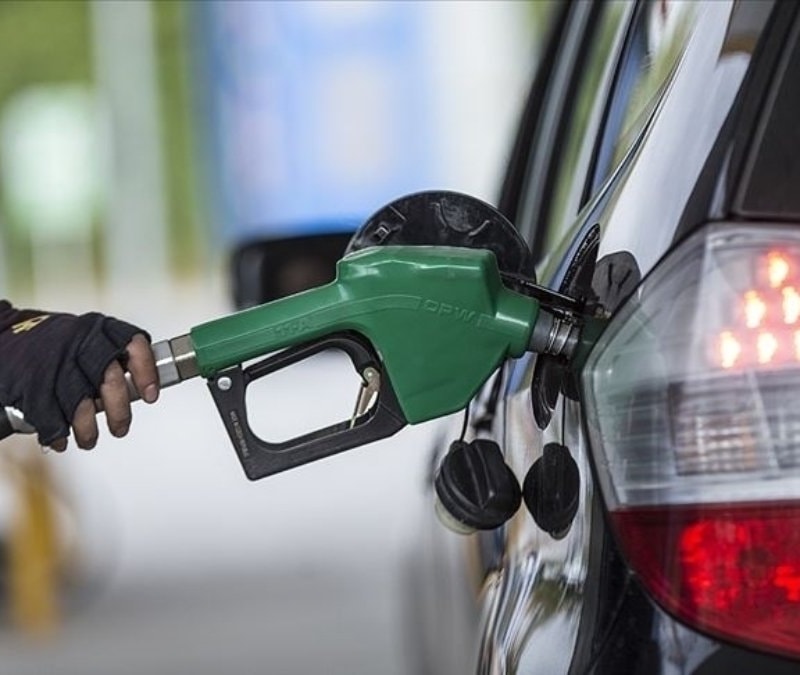 Motorin ve benzine zam geliyor: Pompaya yansıyacak