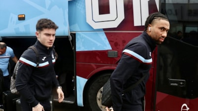 Trabzonspor kafilesi, Antalya'ya gitti