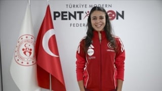 İlke Özyüksel, Dünya Kupası'nda finale yükseldi