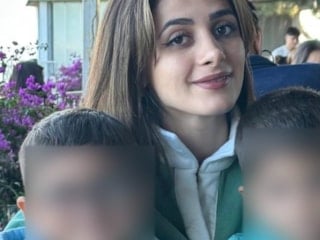 Burdur'da çocuklarını korumaya çalıştığı feci kazada can verdi