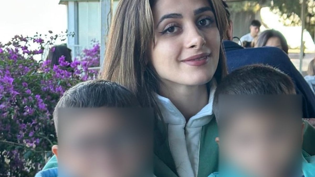 Burdur'da çocuklarını korumaya çalıştığı feci kazada can verdi