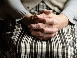 Ameliyatsız 'Parkinson' tedavisi mümkün