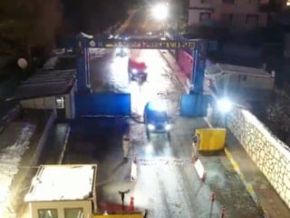 Van ve Hakkari'de uyuşturucu imalatçılarına operasyon: 8 gözaltı