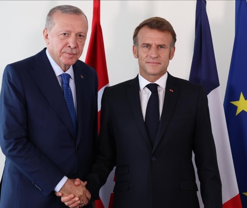 Cumhurbaşkanı Erdoğan, Emmanuel Macron ile telefonda görüştü