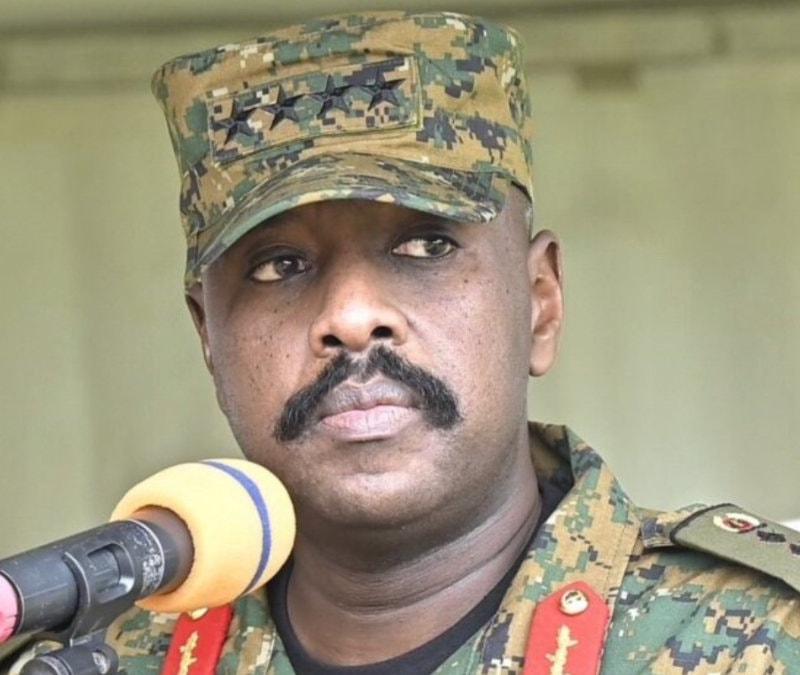 Uganda Savunma Bakanı Kainerugaba, Türkiye'yi tehdit etti