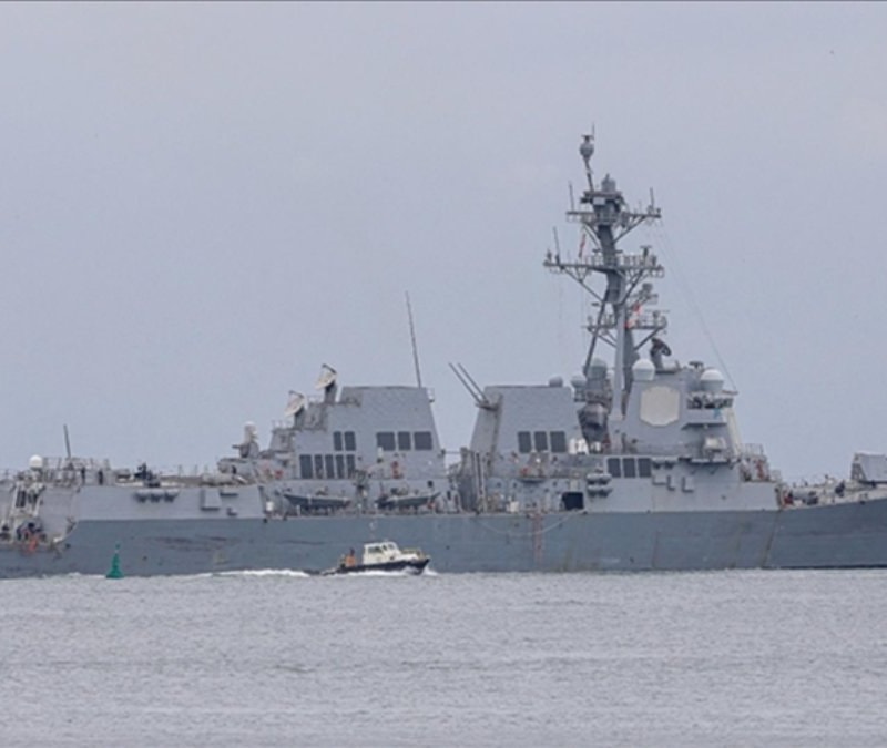 İran, ABD gemilerinin Hürmüz Boğazı'nı geçtiği iddialarını yalanladı