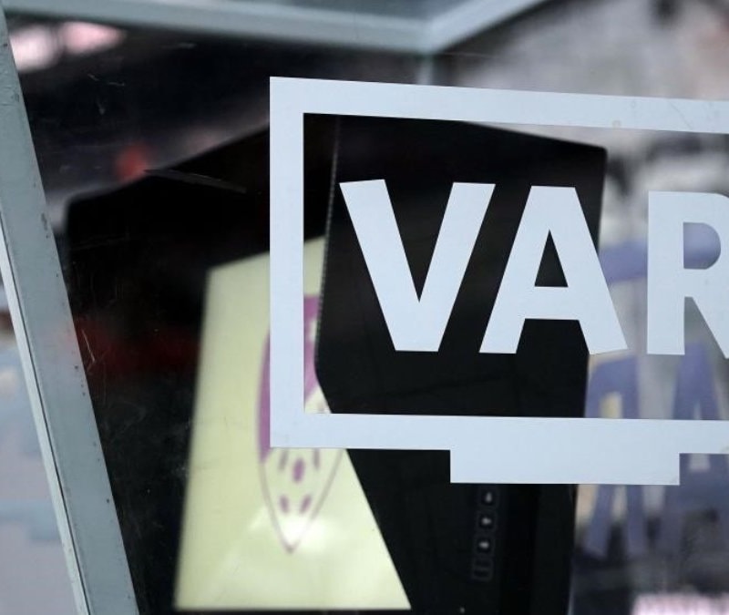 Kayserispor - Fenerbahçe maçının VAR'ı Sarper Barış Saka oldu