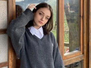 Taşacak Bu Deniz'in Akça Kız'ı minik çıktı: Bakın kaç doğumlu