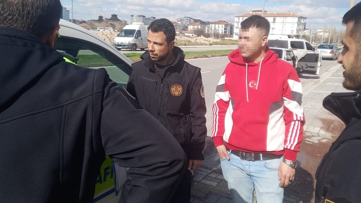 Aksaray'da ehliyeti daha önce el konulan sürücü, üçüncü defa alkollü yakalandı