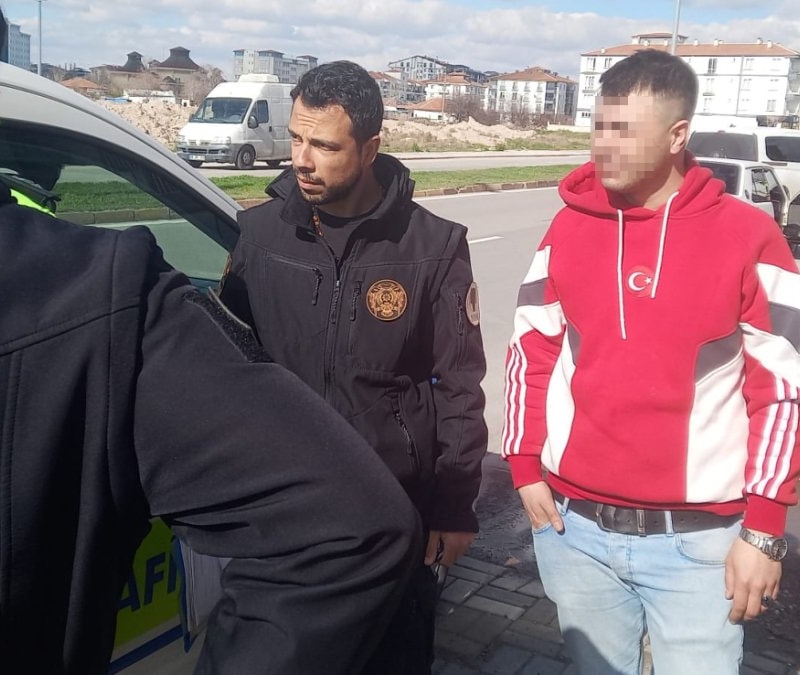 Aksaray'da ehliyeti daha önce el konulan sürücü, üçüncü defa alkollü yakalandı