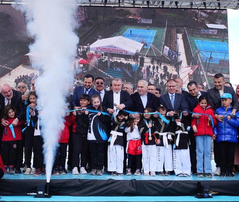 Osman Aşkın Bak, Silivrikapı Spor Köyü'nün açılışına katıldı