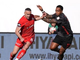 Pendikspor - Çorum FK maçında kazanan yok