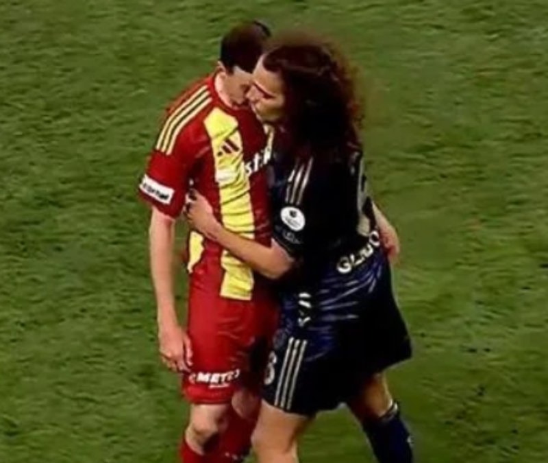 Fenerbahçe'den Kayserispor maçında kırmızı kart itirazı