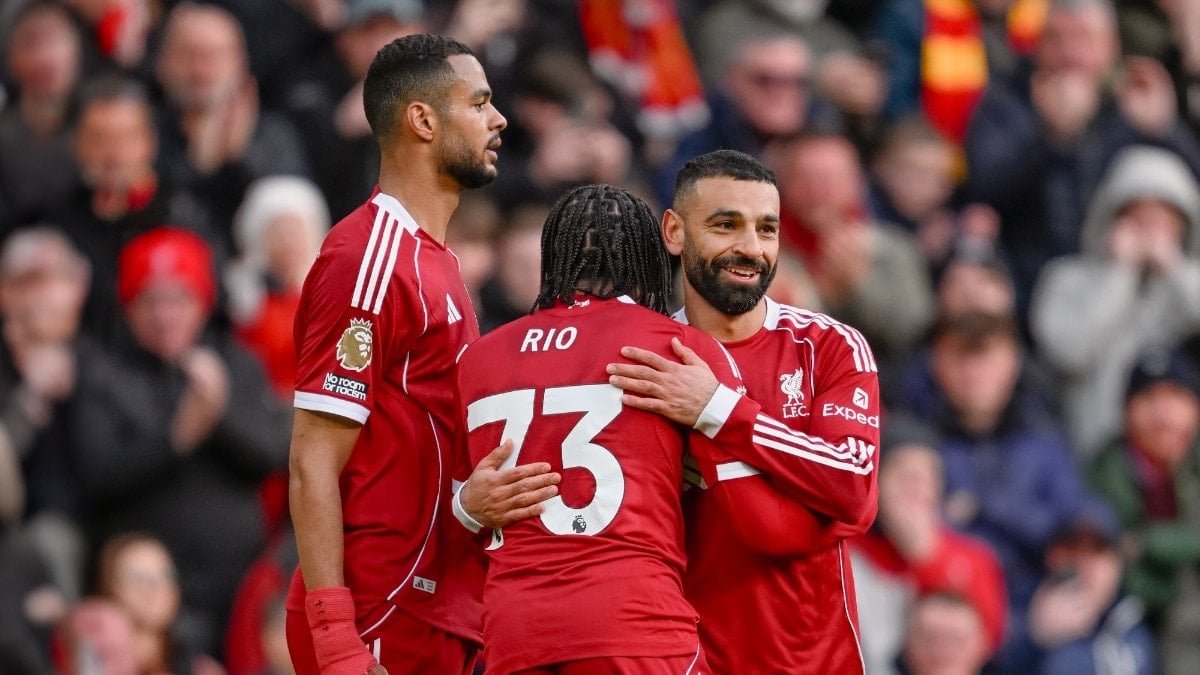 Liverpool, Fulham engelini aştı