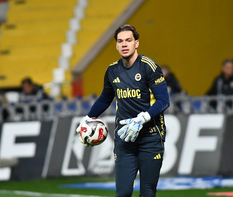 Ederson: Hakaret olmadığı sürece eleştiri olabilir