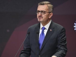 Burhanettin Duran'dan Netanyahu'ya: Dostu kalmamış bir suçlu