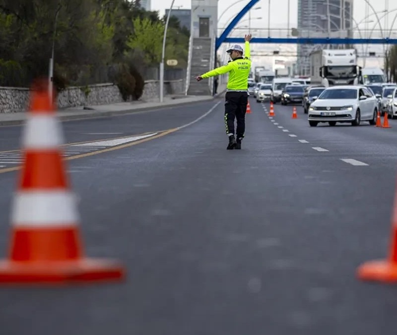 İstanbul’da bu yollar trafiğe kapatıldı: İşte alternatif güzergahlar