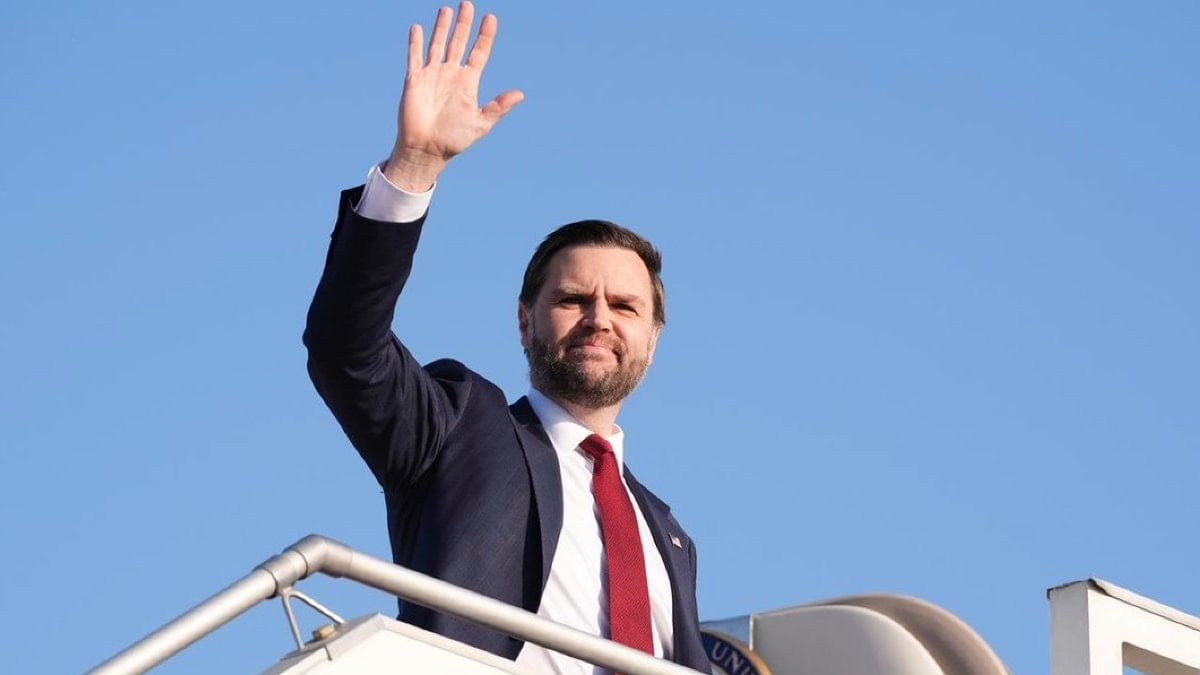 ABD-İran müzakerelerinden sonuç alınmadı: ABD heyeti Pakistan'dan ayrıldı