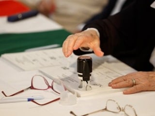 Macaristan'da genel seçim: Oy verme işlemi başladı