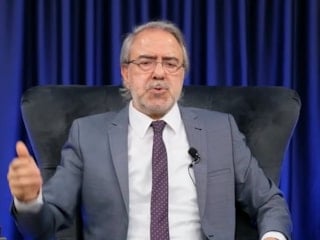 Mustafa Armağan, Yalçın Küçük'ü anlattı