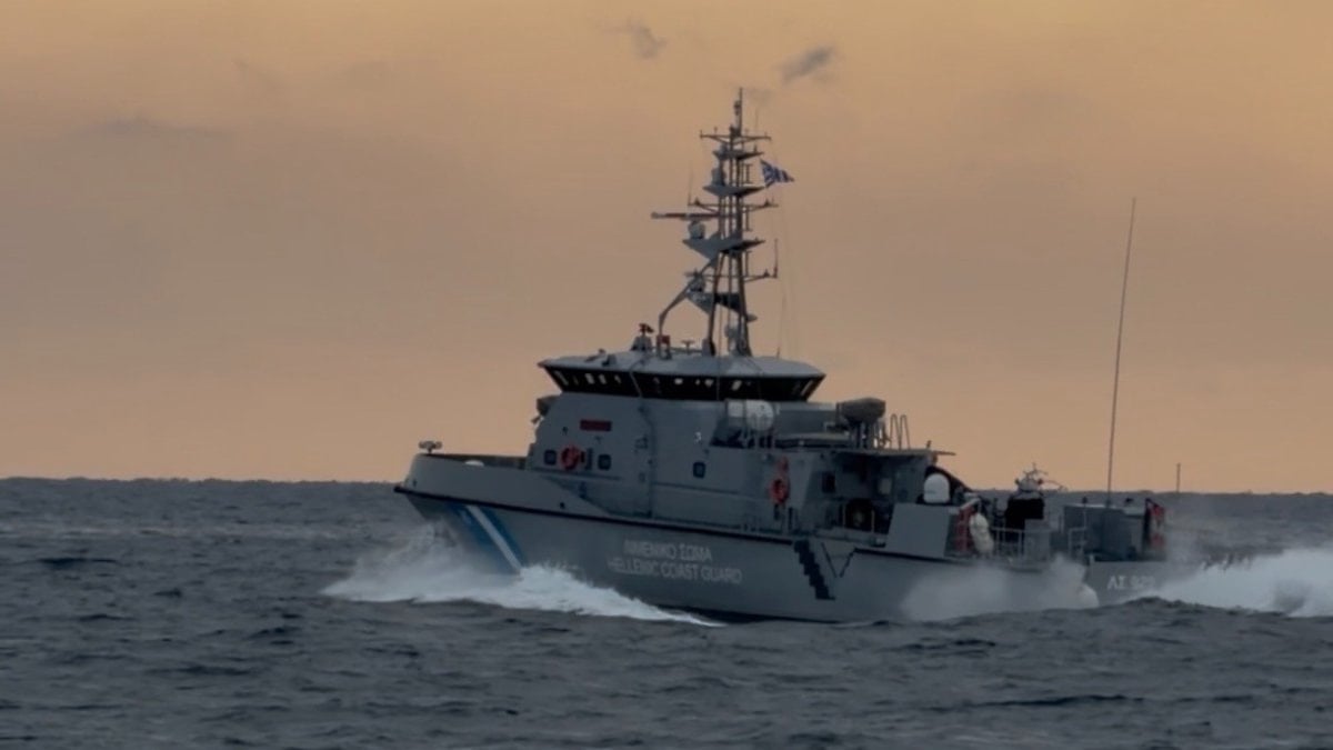 Çanakkale'de Yunanlılar, Türk balıkçı teknesini taciz etti