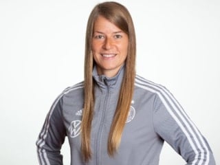 Marie-Louise Eta, Bundesliga'daki ilk kadın teknik direktör oldu