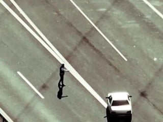 Osmaniye'de otomobilin yakıt deposundan 48 kilo sıvı metamfetamin ele geçirildi