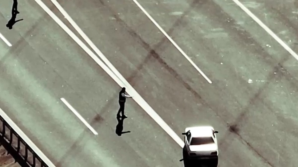 Osmaniye'de otomobilin yakıt deposundan 48 kilo sıvı metamfetamin ele geçirildi