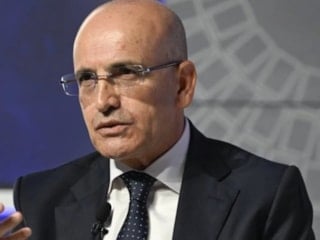 Mehmet Şimşek: Gelir vergisi beyannamesi sayısı 5,5 milyona ulaşarak rekor kırdı