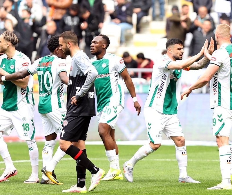Konyaspor, Fatih Karagümrük'e şans tanımadı