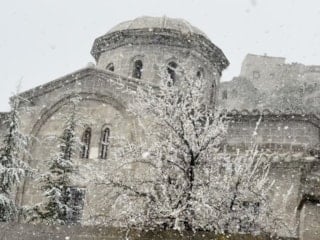 Aksaray'a bahar gelmedi: Nisan ayı ortasında kar devam ediyor