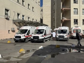 Sakarya'da düğün salonunda alkollü grubun bıçaklı kavgası