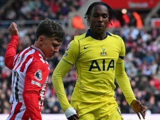 Tottenham, Sunderland'e boyun eğdi