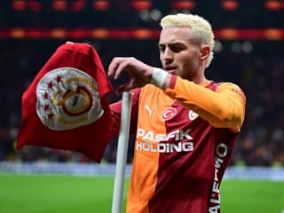 Barış Alper Yılmaz, Galatasaray'da 200. maçına çıktı