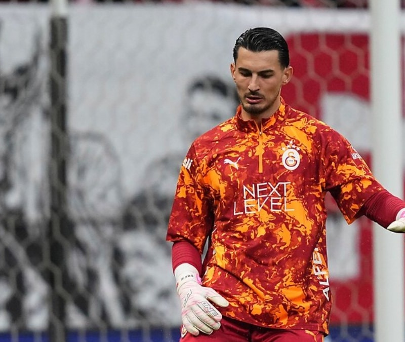 Galatasaray taraftarından Uğurcan Çakır'a büyük destek