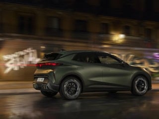 Cupra'dan uygun fiyatlı elektrikli otomobil hamlesi: Yeni Raval tanıtıldı