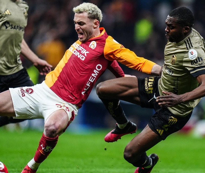 Anfernee Dijksteel: Başımızı dik tuttuk