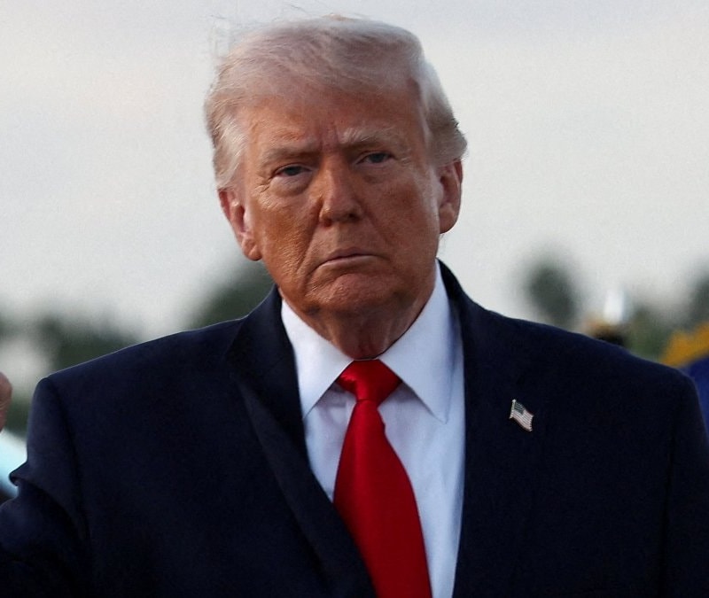 Donald Tump'tan Papa'ya tepki: Kendisini sevmiyoruz