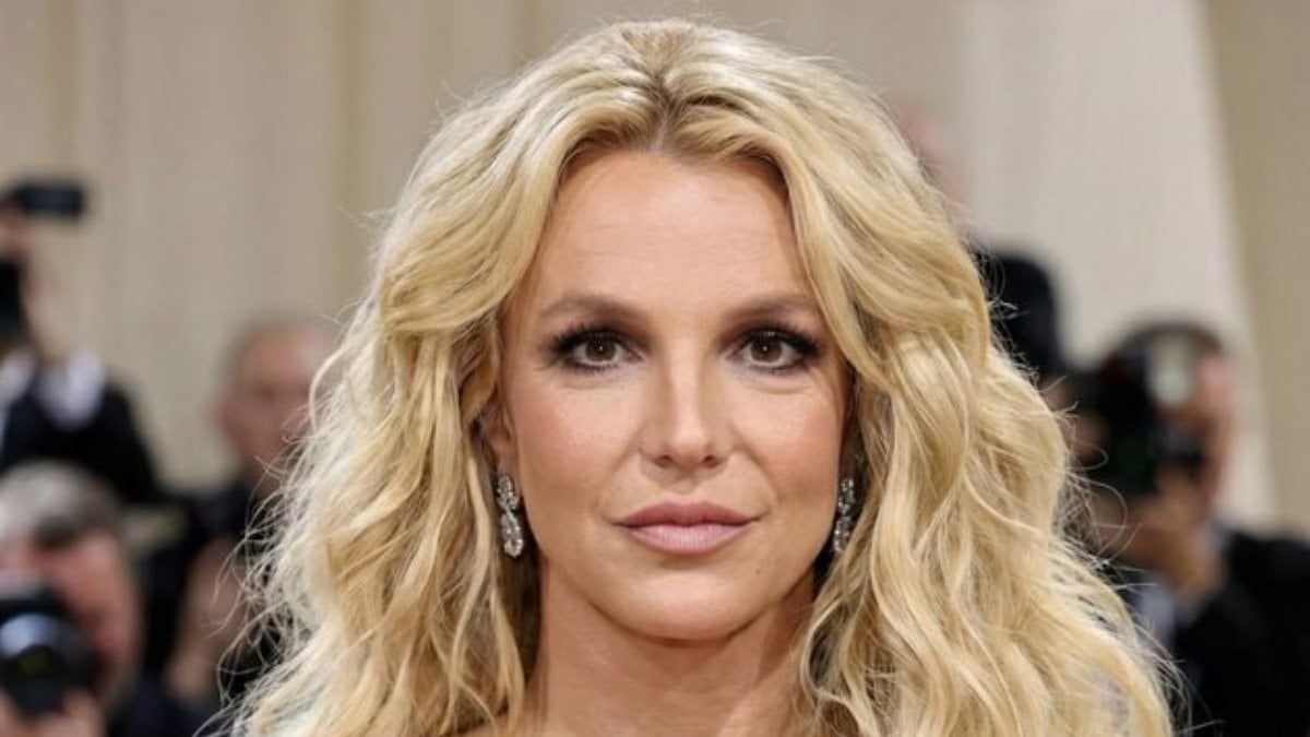 Şarkıcı Britney Spears rehabilitasyon merkezine yattı