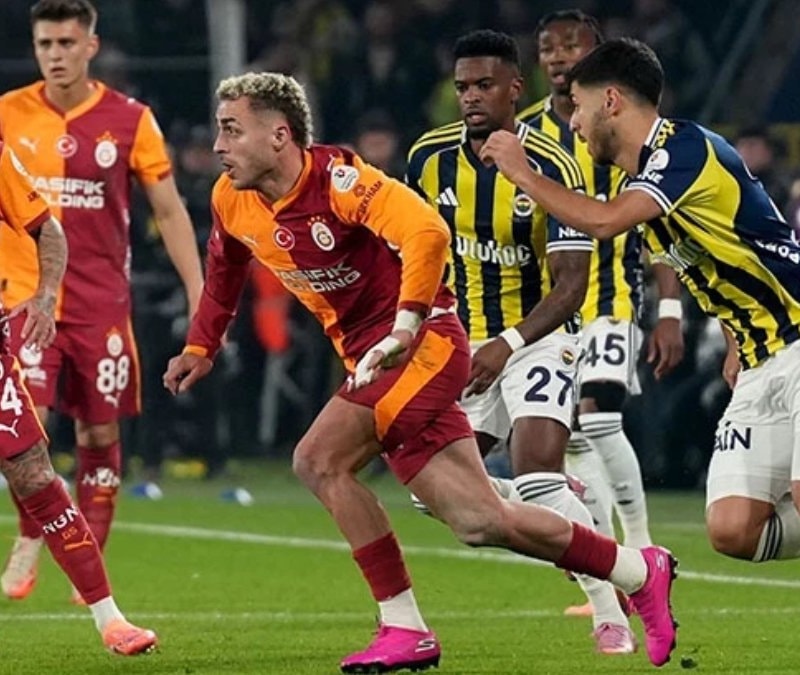 Şampiyonluk derbisi: Galatasaray - Fenerbahçe maçı tarihi ve saati