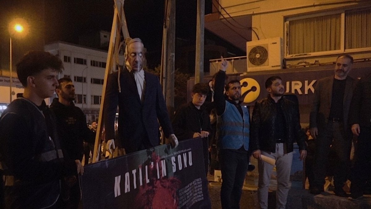 Hatay’da Netanyahu'nun mankenini idam ettiler