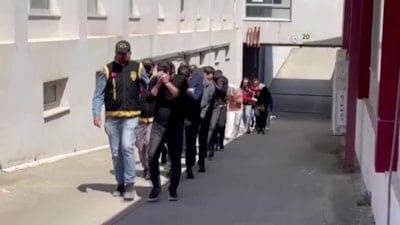 Adana’da fuhuş operasyonu: 9 tutuklama