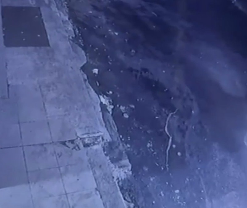 İstanbul'da sevgilisinin eşinin iş yerini kurşunlattı