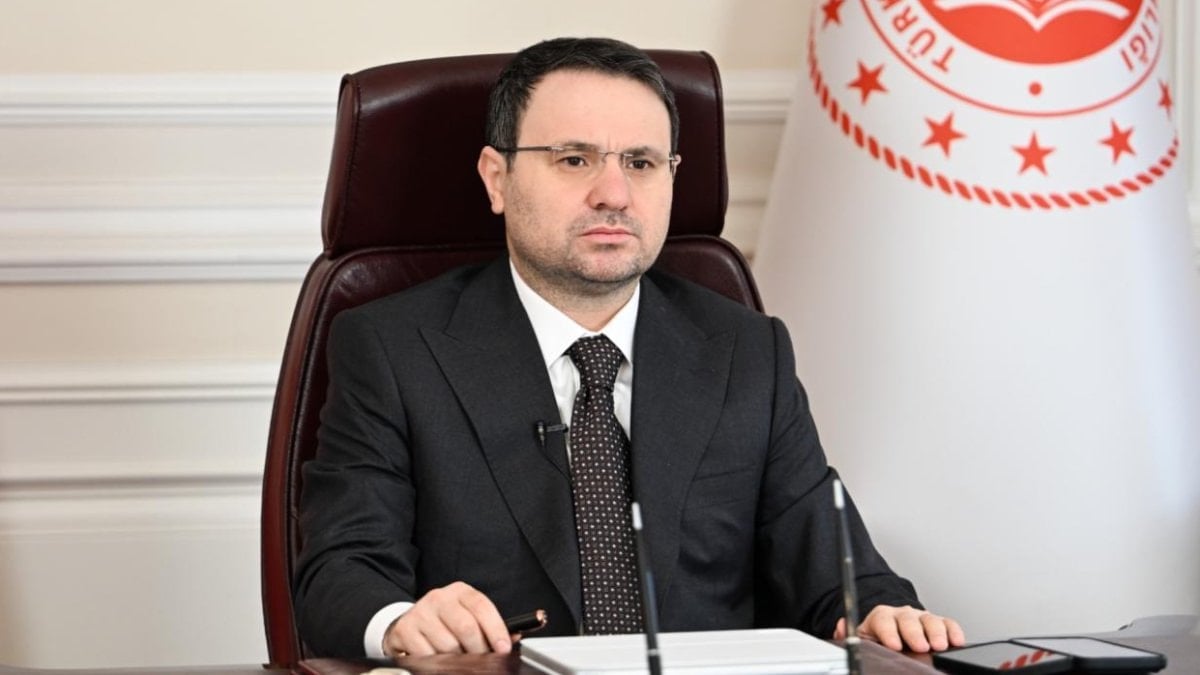 Akın Gürlek: 119 ülkede 2 bin 707 FETÖ'cünün peşindeyiz