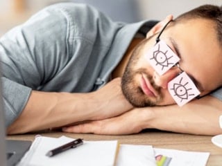 Erteleme tembellik değil beynin kaçış yöntemi