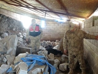 Kilis’te heyelan: Ahır çöktü, onlarca hayvan telef oldu