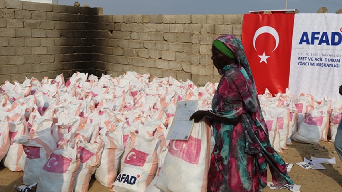 AFAD’dan Nijerya’daki yerinden edilmişlere 36 tonluk gıda desteği