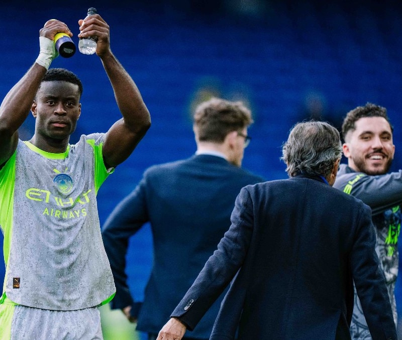 İngiltere Premier Lig'de Arsenal kaybetti, Manchester City umutlandı